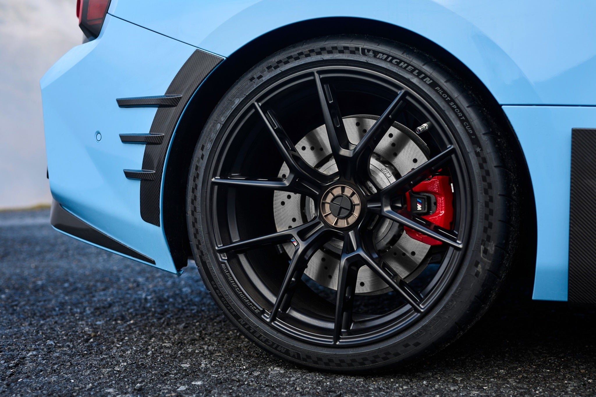 BMW M Performance G8X Center Lock Hub Retrofit and 963M Wheel System