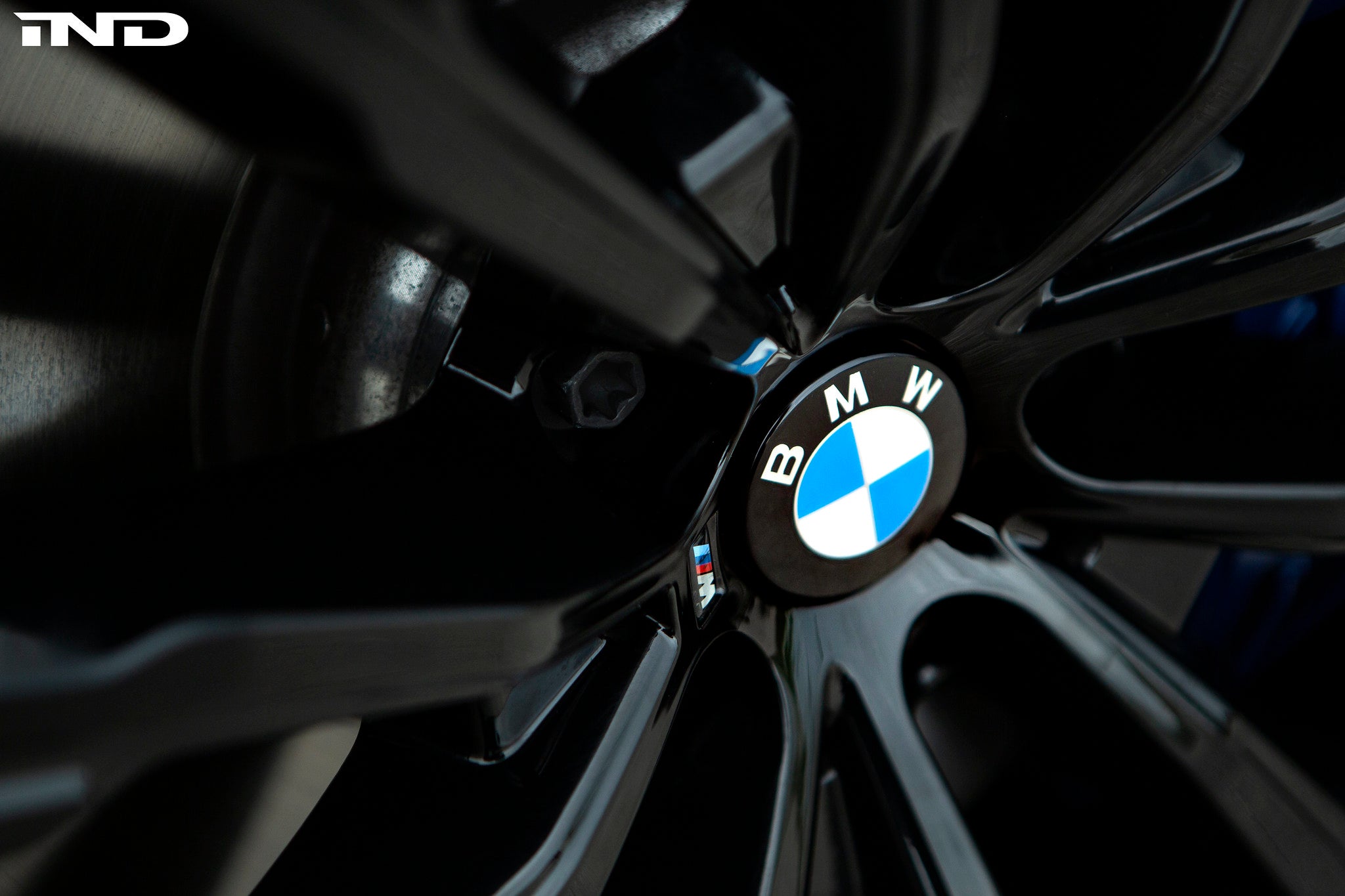 BMW floating wheel center cap set - iND Distribution