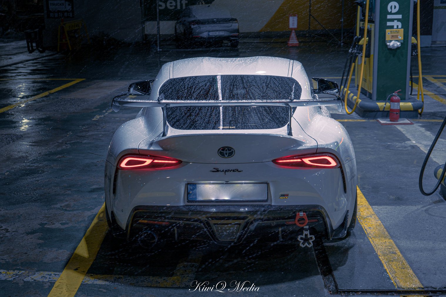 ADRO A90 Supra AT-R2 Carbon Swan Neck Wing - 95mm V2 Uprights