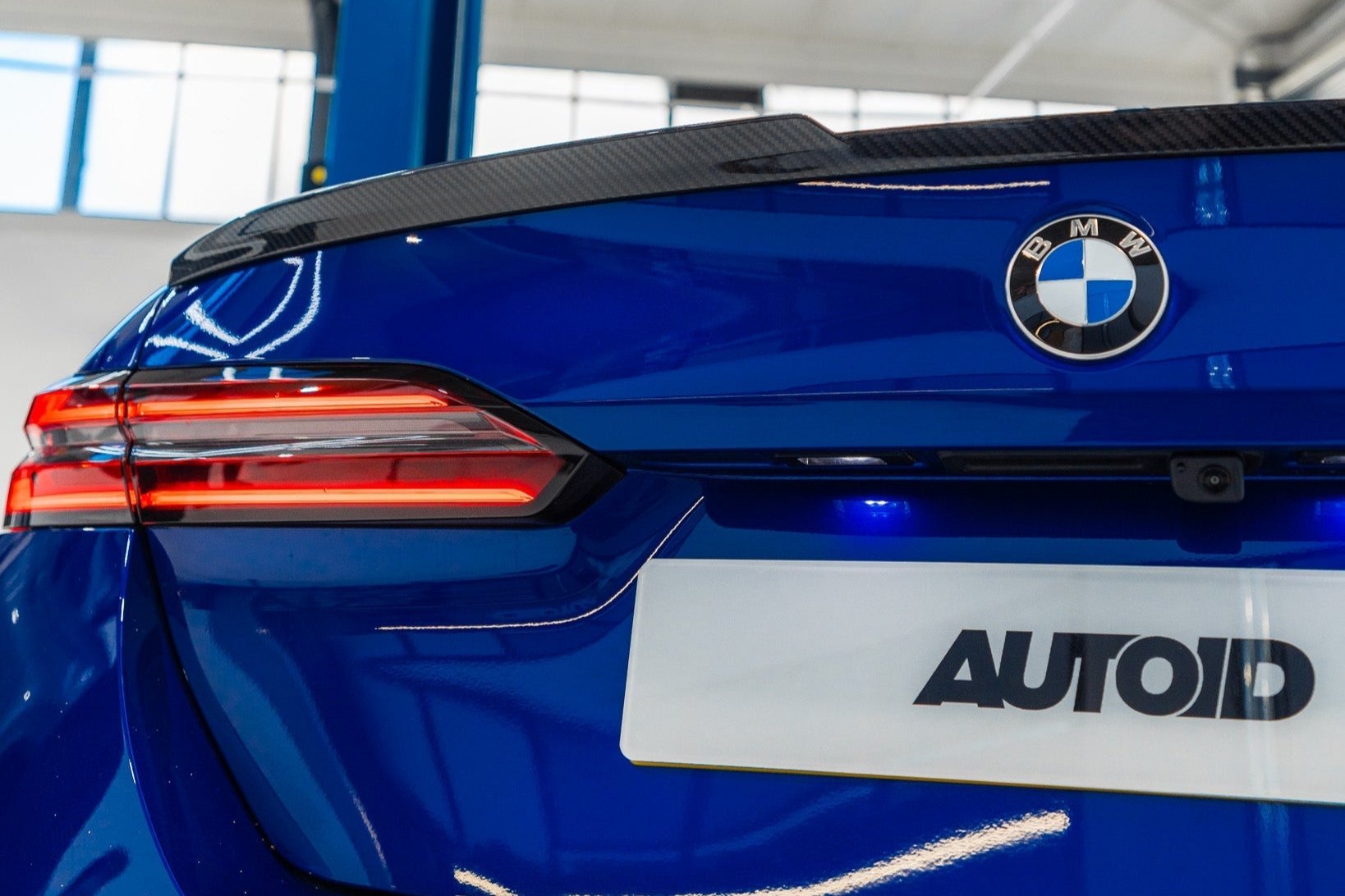 TRE G90 M5 / G60 5-Series Carbon Fiber Rear Spoiler