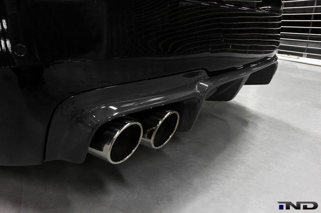 3d design f10 m5 carbon fiber rear diffuser - iND Distribution