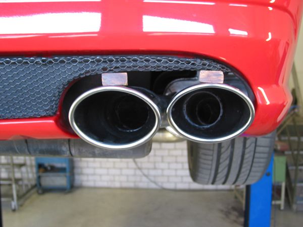 Sl55 exhaust outlet