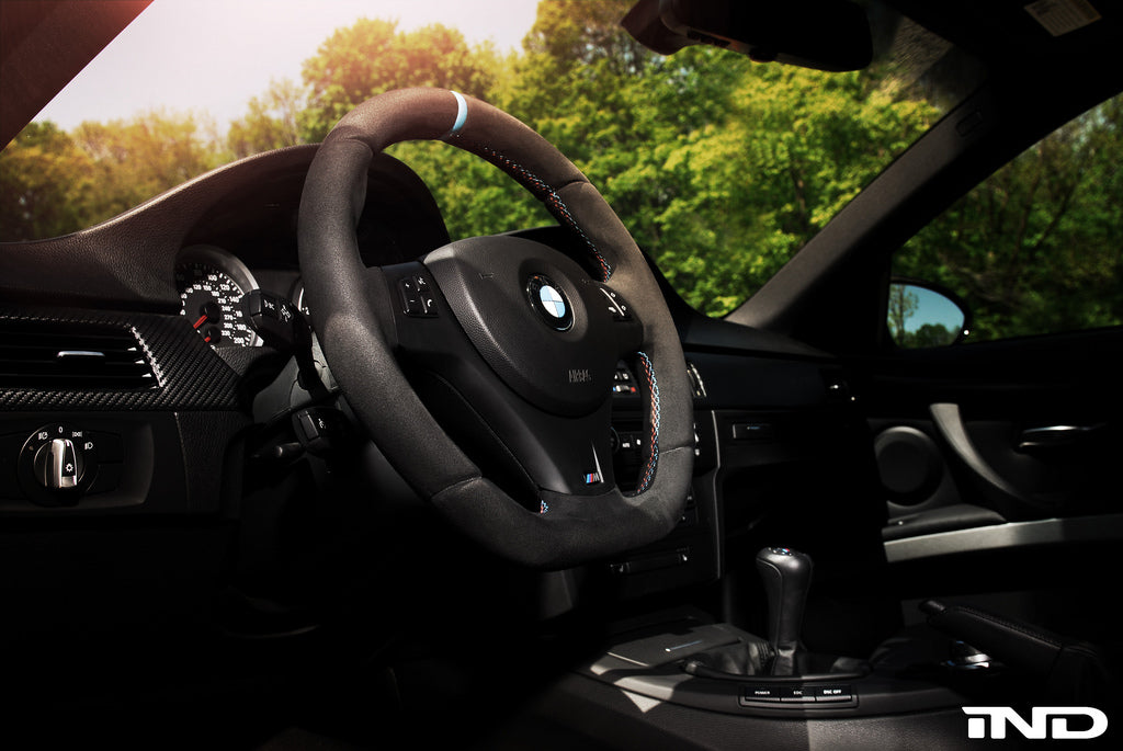 BMW Performance e9x m3 steering wheel - iND Distribution