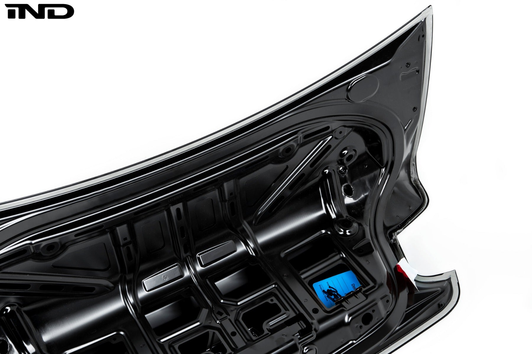 BMW motorsport f22 m235ir race trunk - iND Distribution