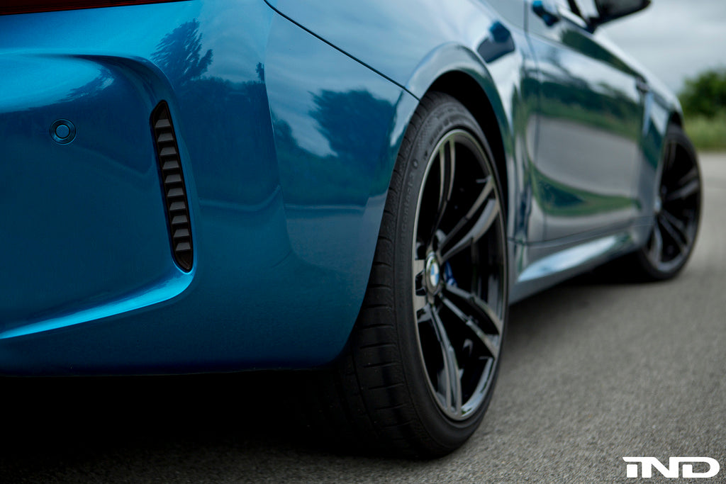 acexxon f87 m2 horizontal slat rear reflector inserts - iND Distribution