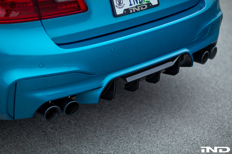 BMW f90 m5 m Performance carbon rear diffuser - iND Distribution