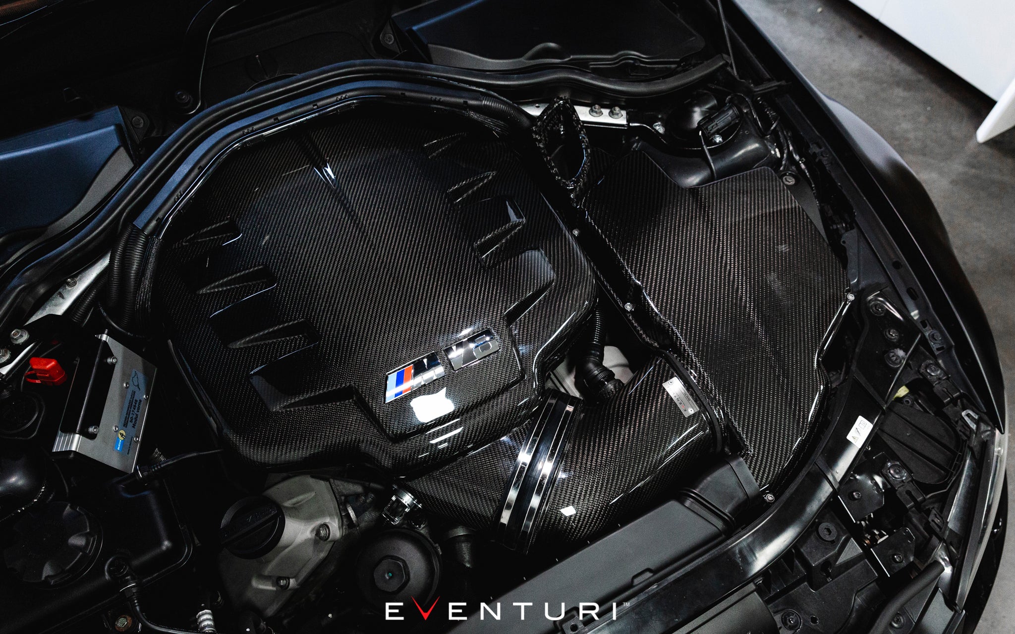 Eventuri e9x m3 carbon inlet plenum - iND Distribution