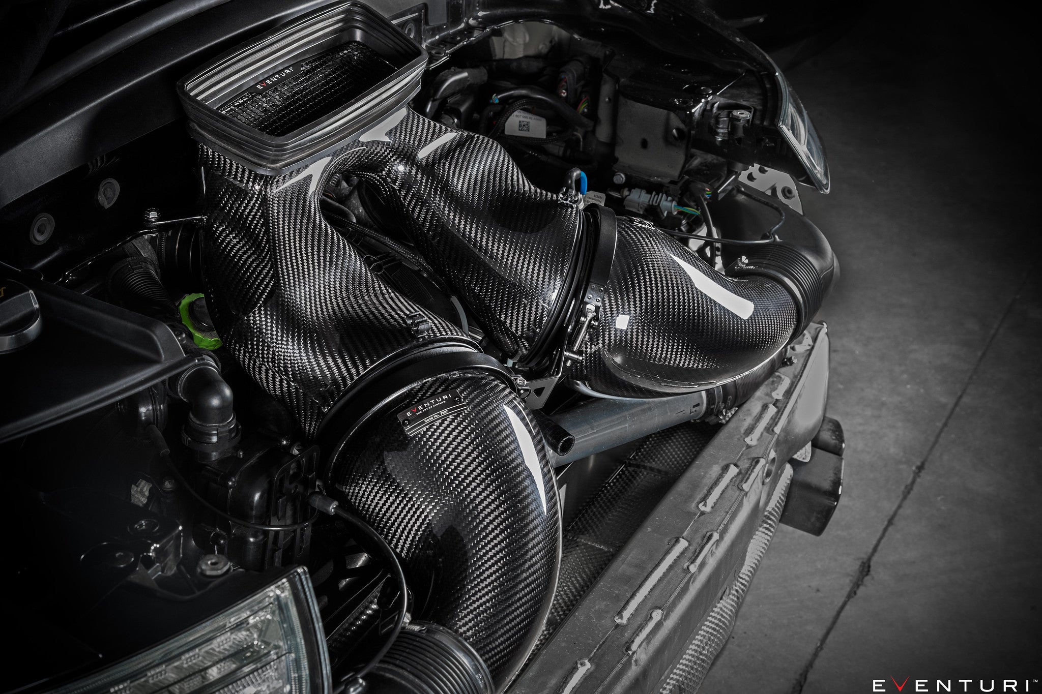 Eventuri porsche 991 turbo turbo s carbon intake system - iND Distribution