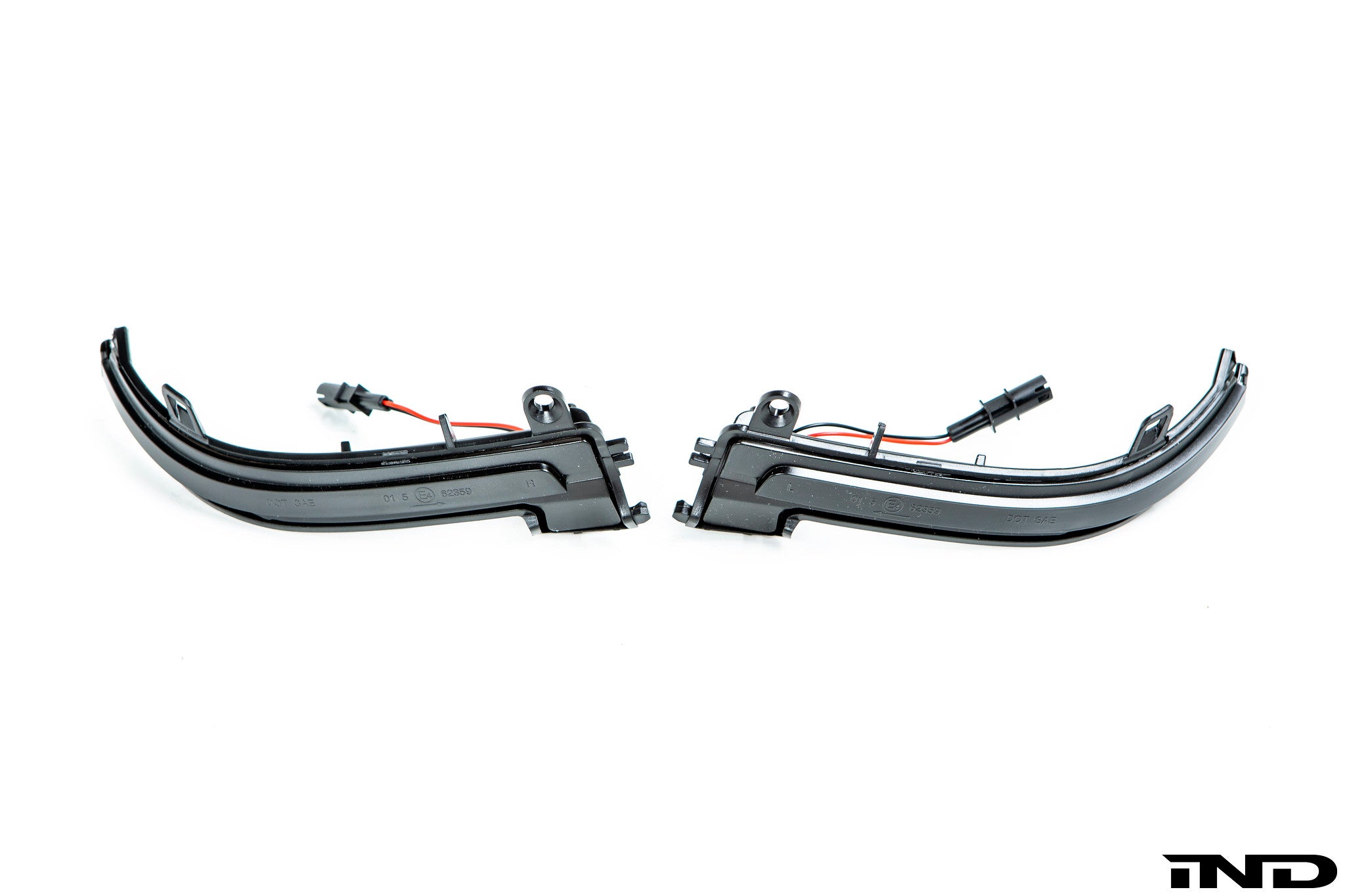 AutoTecknic f chassis tinted dynamic sequential led turn signal - iND Distribution