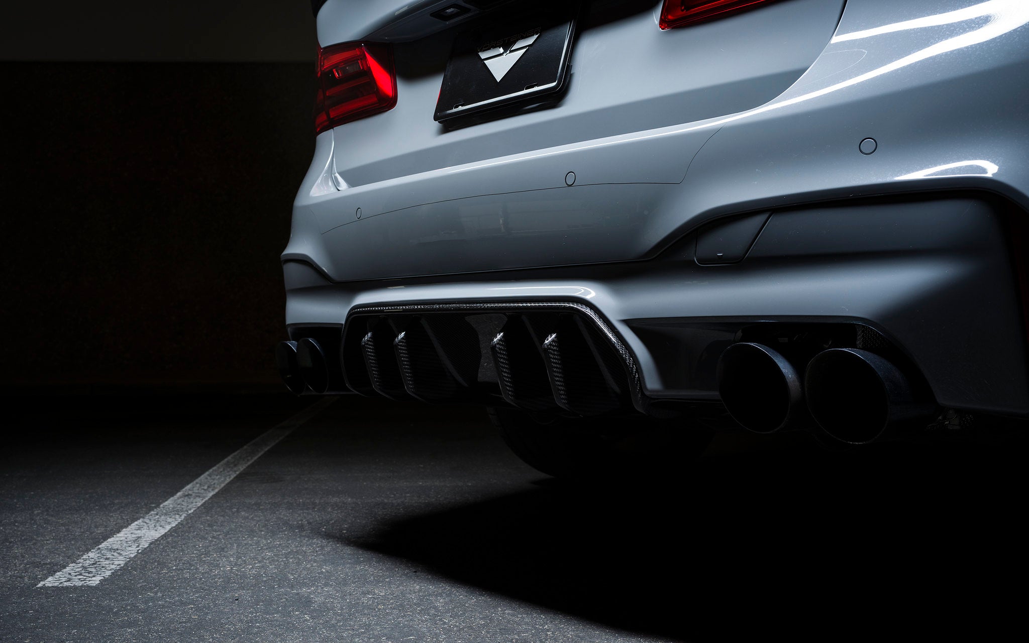 Vorsteiner bmw f90 m5 rear diffuser carbon fiber glossy - iND Distribution