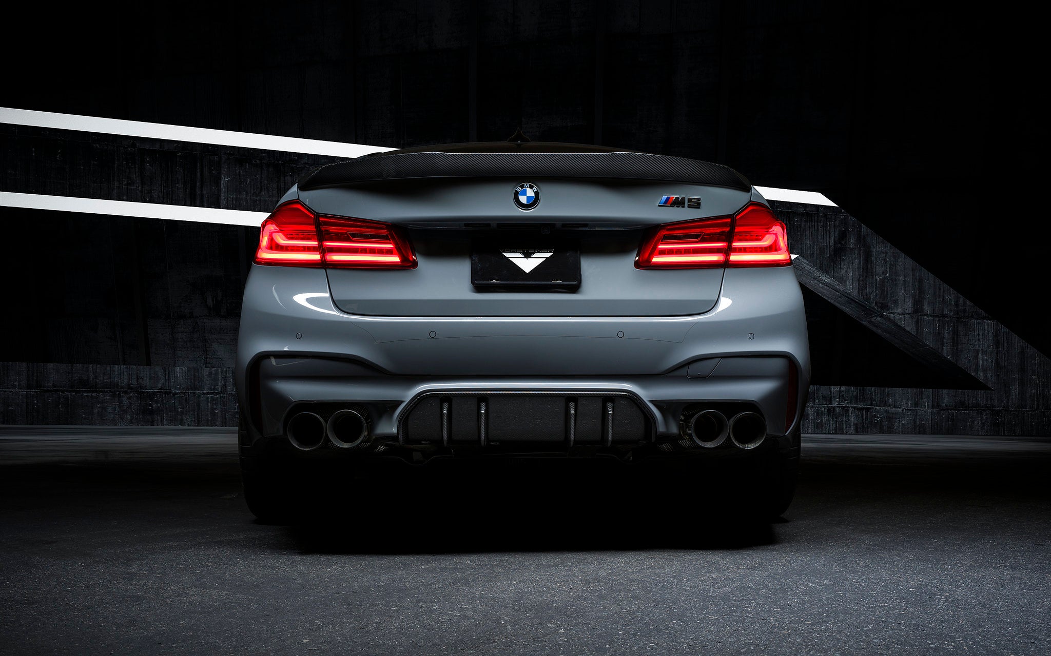 Vorsteiner bmw f90 m5 rear diffuser carbon fiber glossy - iND Distribution