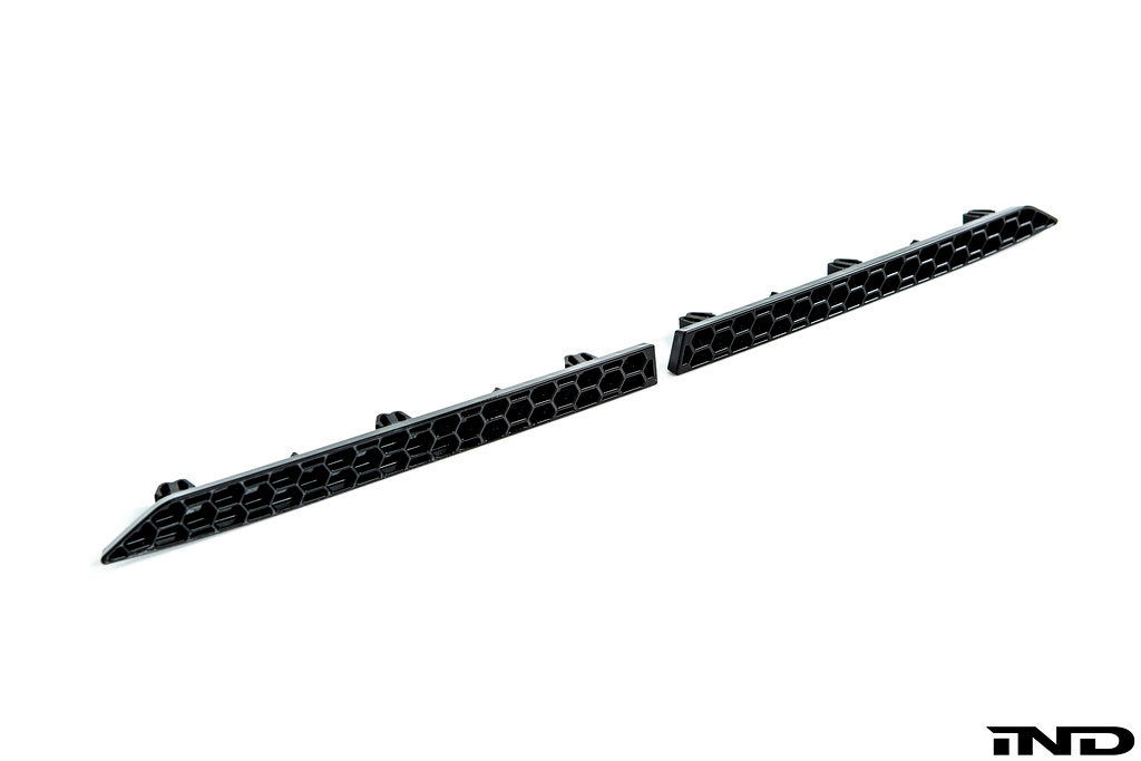 Acexxon G8X M3 / M4 Rear Reflector Insert Set - Honeycomb