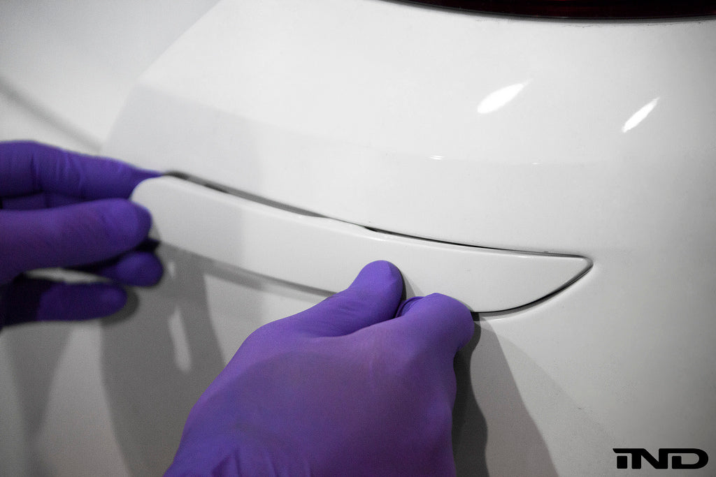 iND f10 m5 painted rear reflector set - iND Distribution