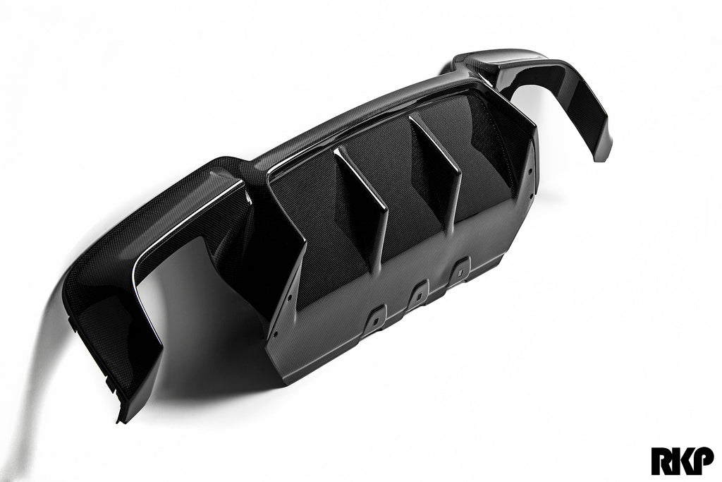 RKP f10 m5 carbon fiber rear center diffuser - iND Distribution