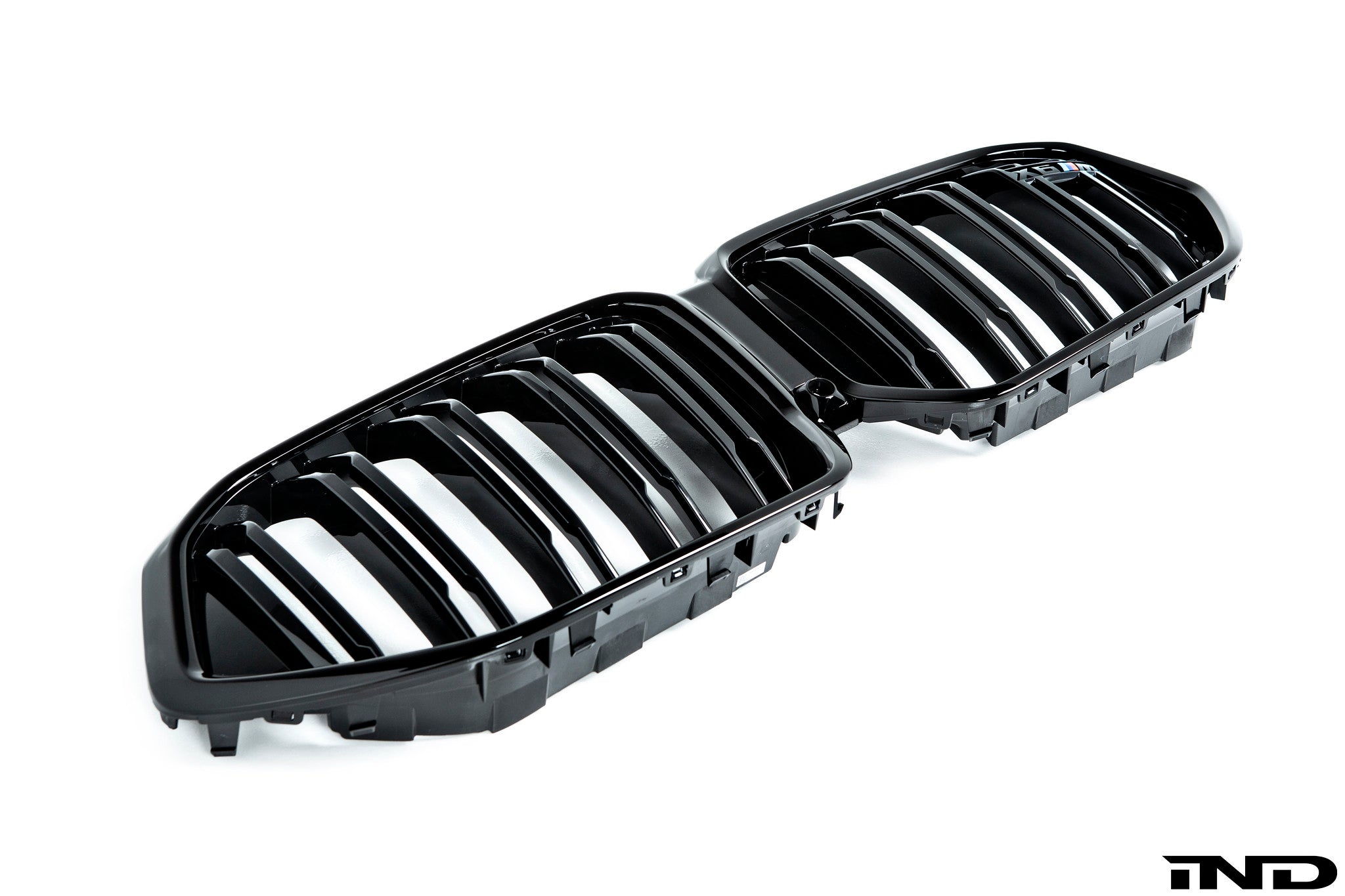 BMW F96 X6M Gloss Black Front Grille