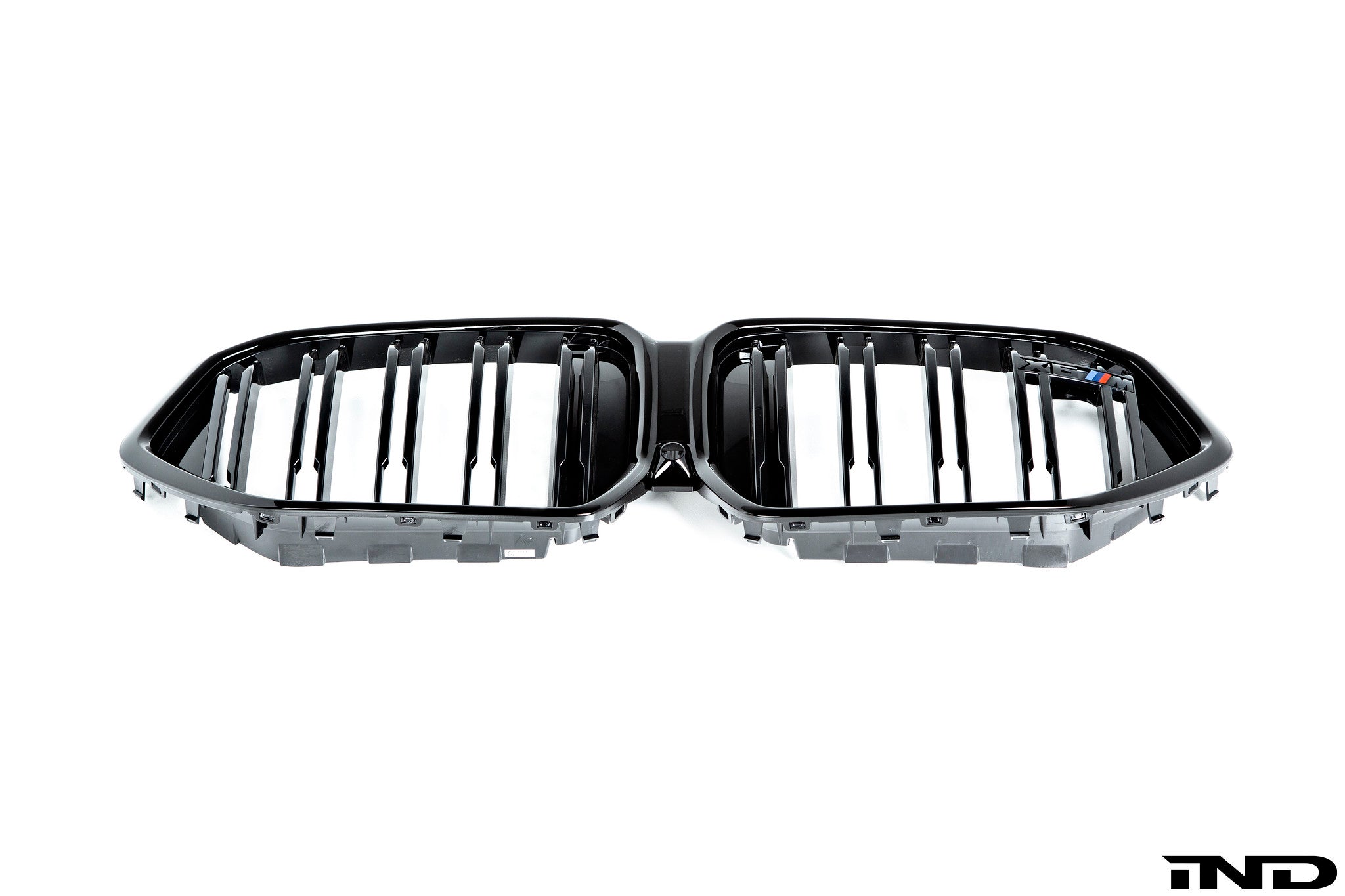 BMW F96 X6M Gloss Black Front Grille