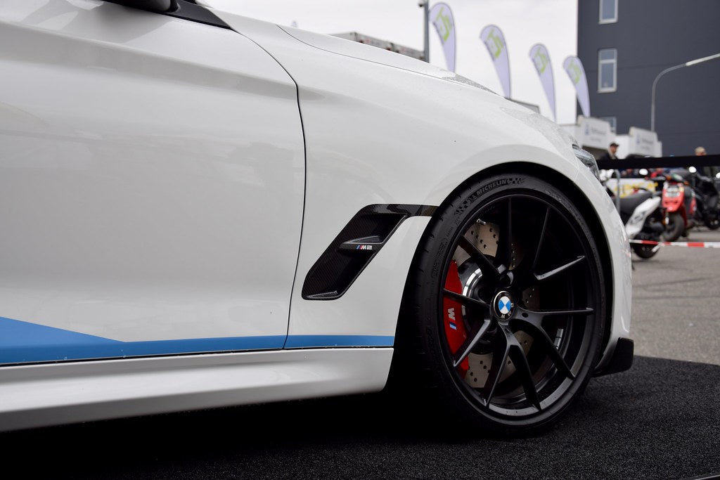 BMW m Performance f87 m2 carbon fender set - iND Distribution