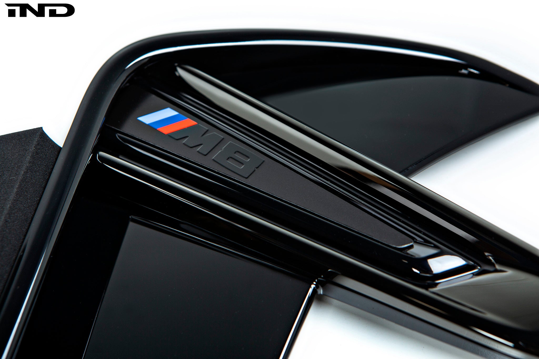 BMW m Performance f92 m8 shadowline side grille set - iND Distribution