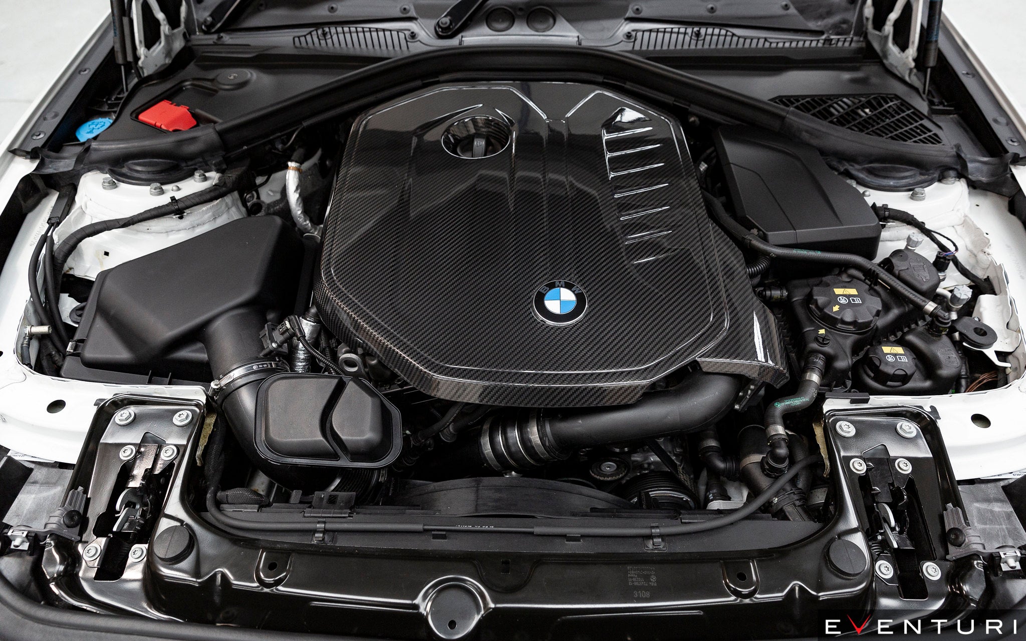 Eventuri bmw b58 carbon engine cover - iND Distribution