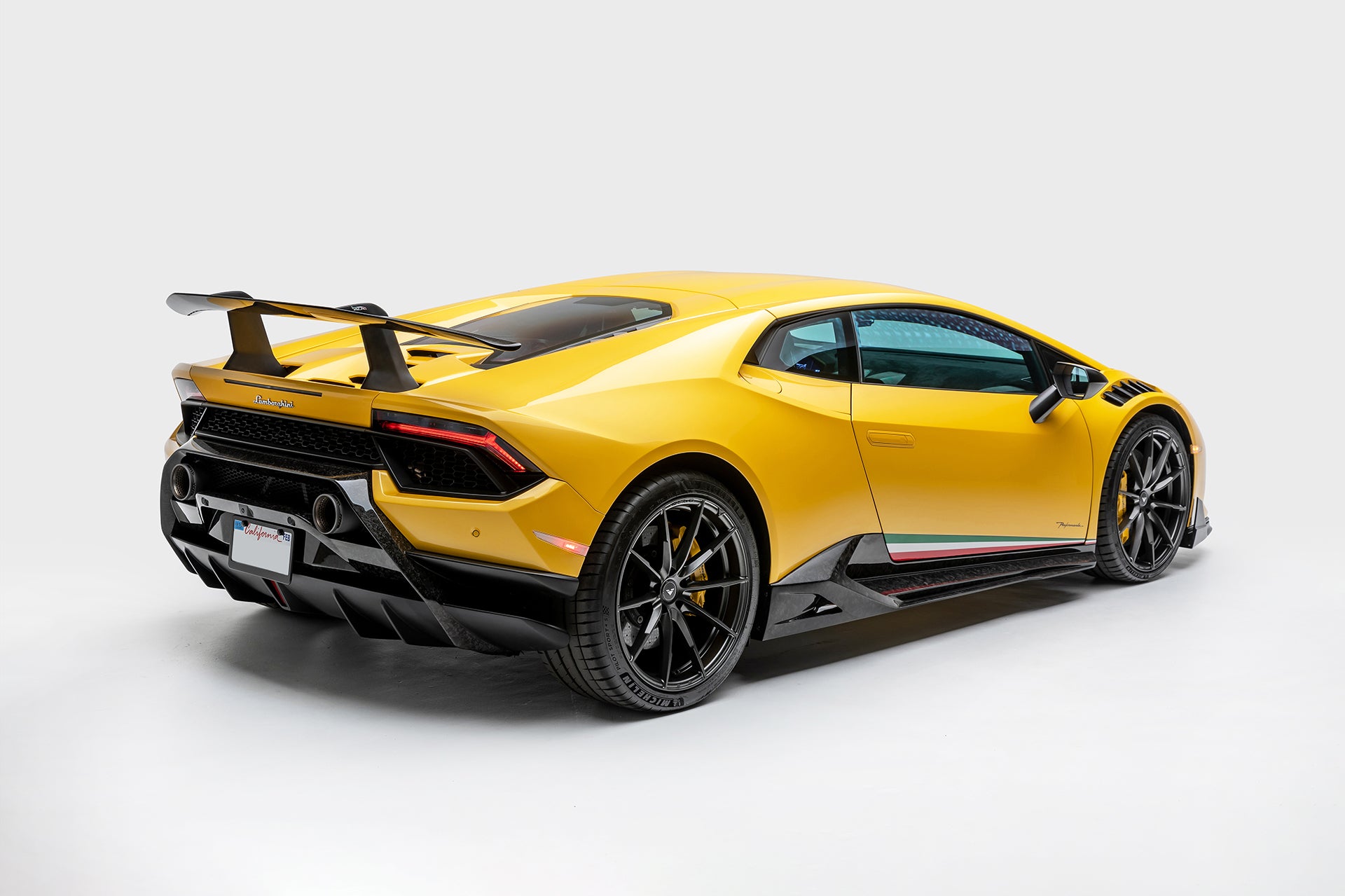 Vorsteiner lamborghini huracan performante trento side blades carbon matrix glossy - iND Distribution