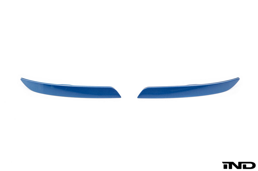 iND f10 m5 painted rear reflector set - iND Distribution
