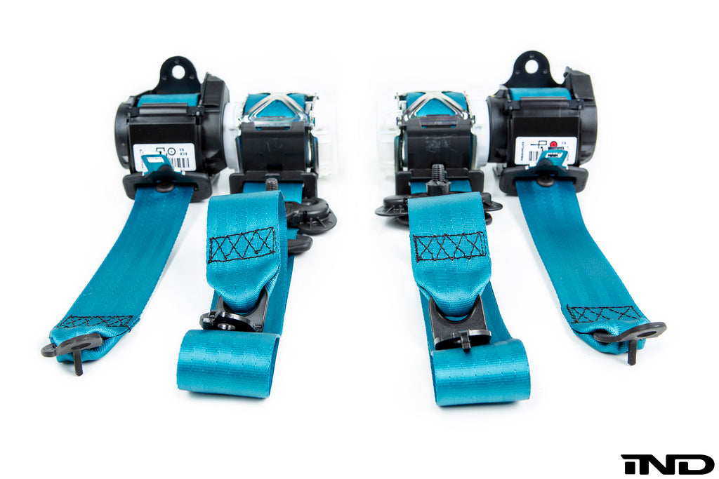 iND f87 m2 colored seat belt set - iND Distribution