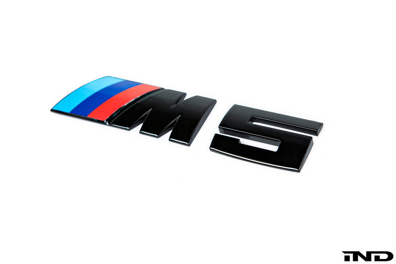 iND e60 m5 painted trunk emblem - iND Distribution