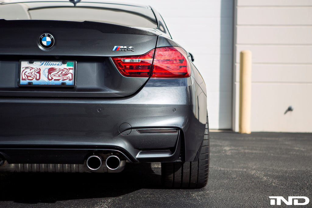 Acexxon F8X M3 / M4 Horizontal Slat Rear Reflector Insert Set