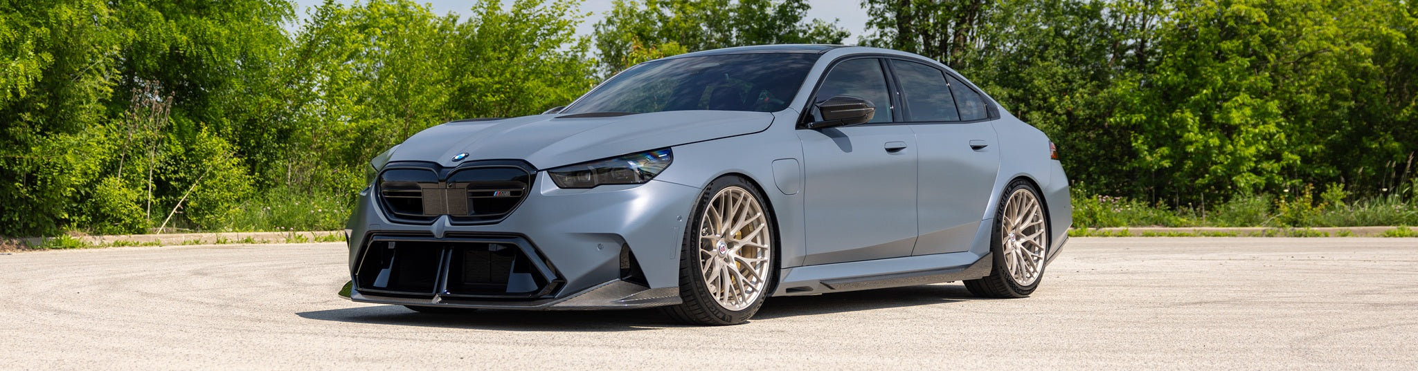 AST Adjustable Lowering Spring Kit – BMW G90 M5