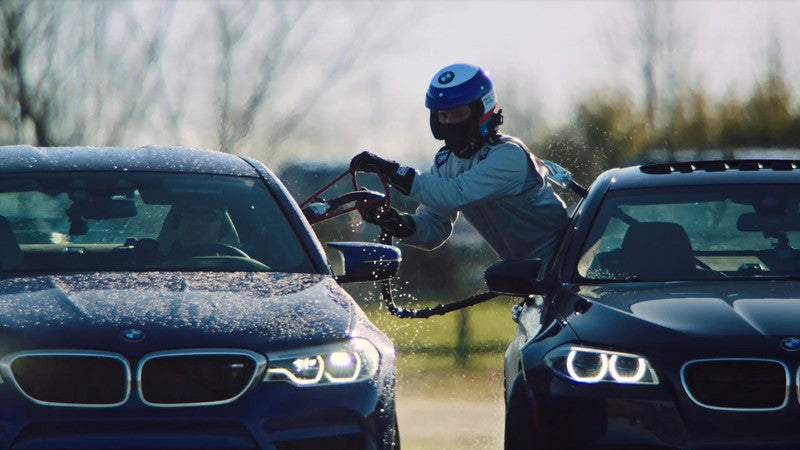 BMW F90 M5 sets New World Record for Longest Vehicle Drift