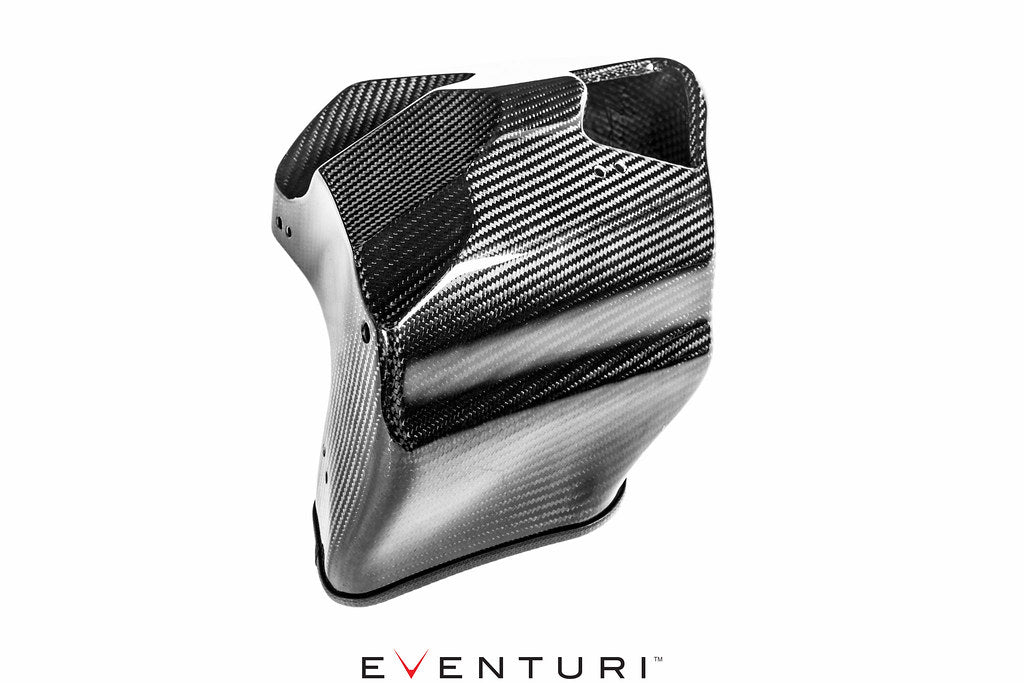 Eventuri black carbon intake system for Audi B9 S4 and S5, performance air intake with sleek carbon fiber design.