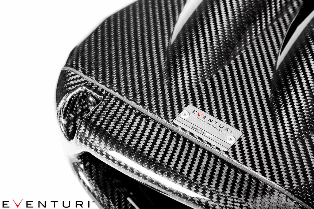 Eventuri black carbon intake system for Audi C7 RS6 and RS7, showcasing sleek design and performance features.