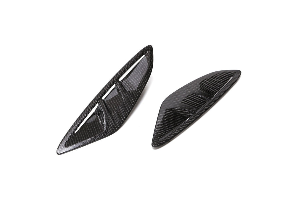 3D Design BMW 8-Series carbon side vents for G14, G15, G16 8-Series, made of CFRP with 2x2 twill weave finish.