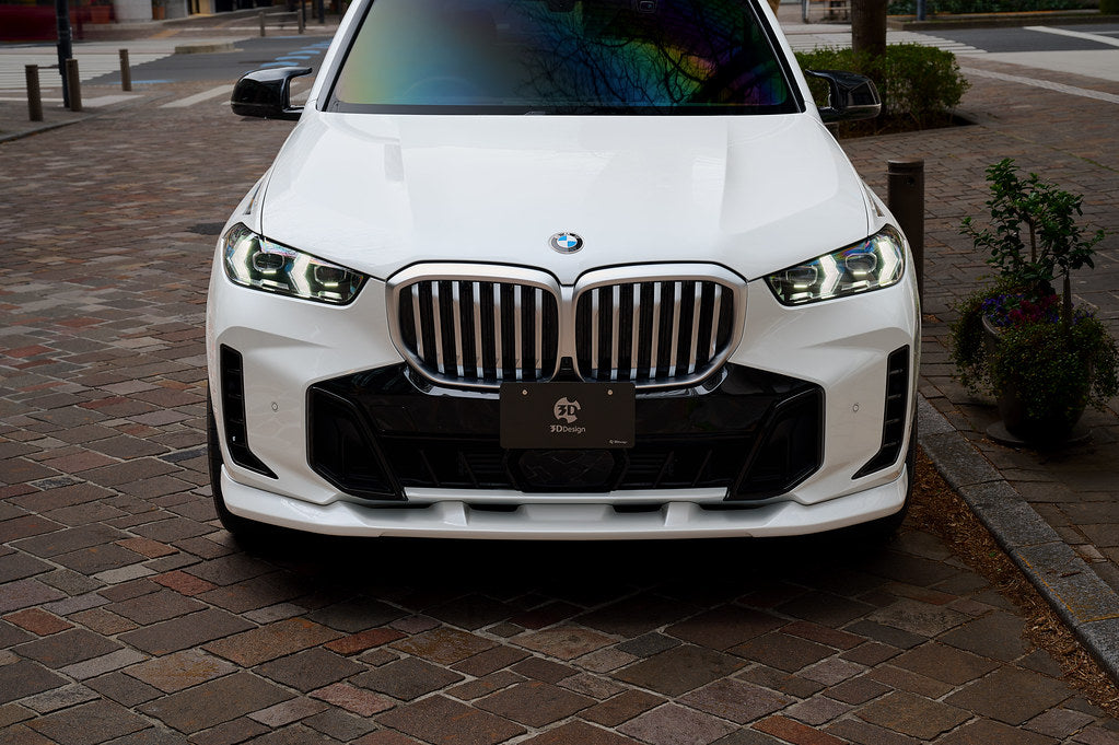3D Design G05 X5 LCI front lip spoiler installed on BMW X5 M Sport, showcasing exterior styling enhancement and aerodynamic design.