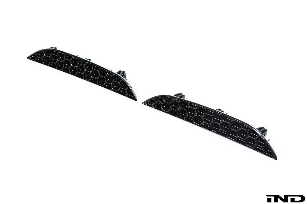 Acexxon F90 M5 rear reflector insert set with honeycomb design, exterior car accessory for enhanced visibility and style.