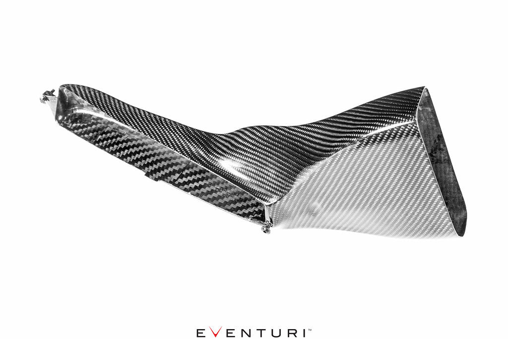 Eventuri black carbon intake system for Audi B9 RS4/RS5 showcasing sleek design and performance features.