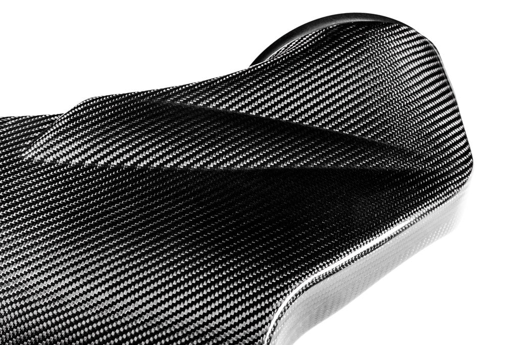 Eventuri black carbon intake system for BMW F4X M135i, M235i, F39 X2 35i B48, showcasing performance air intake components.