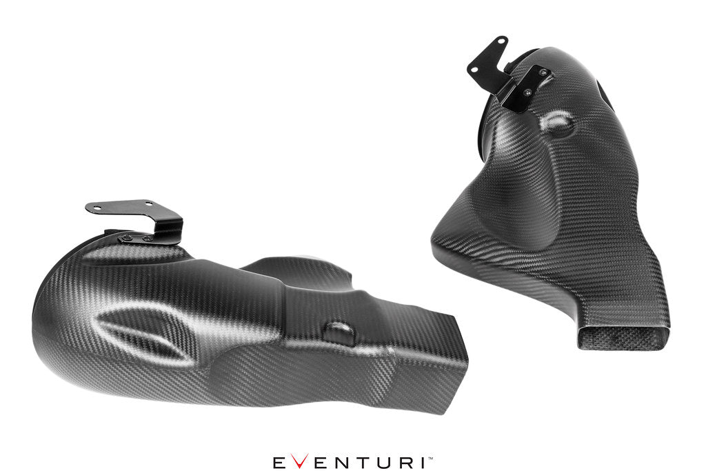 Eventuri black carbon intake and engine cover for Mercedes C190 AMG GT/GTS/GTR, featuring a matte finish.