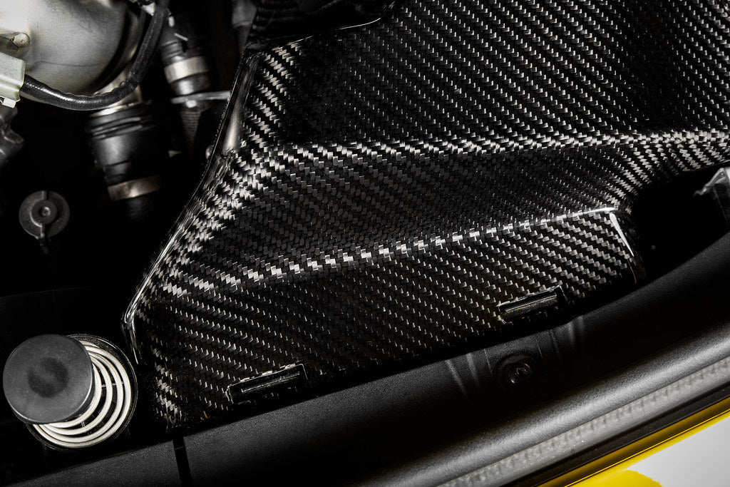 Eventuri Mercedes AMG A35 A250 Black Carbon Intake System