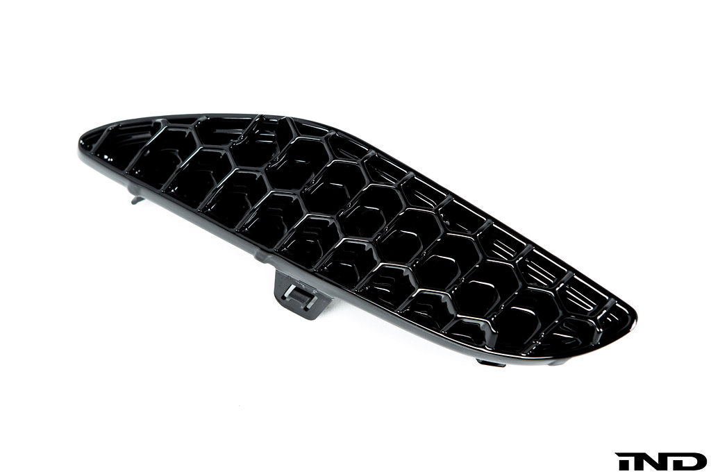 Acexxon F95 X5M and F96 X6M rear reflector insert set with 3D honeycomb design for exterior vehicle styling.