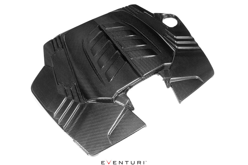 Eventuri 4.0TFSI Twin Turbo V8 black carbon intake system for 2025+ models, showcasing high-performance automotive engine components.