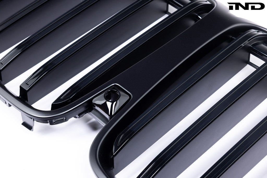 BMW G07 X7 LCI Shadowline Front Grille