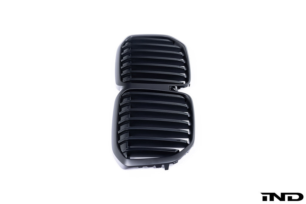 BMW G07 X7 LCI Shadowline Front Grille