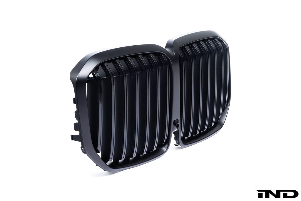 BMW G07 X7 LCI Shadowline Front Grille