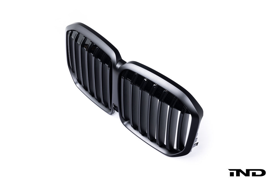 BMW G07 X7 LCI Shadowline Front Grille