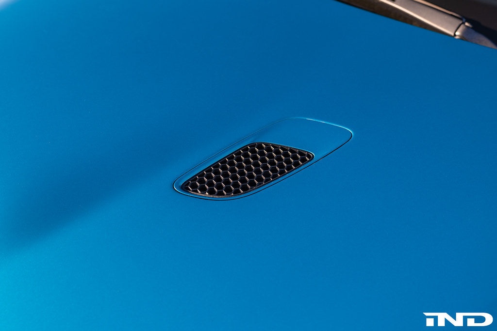 BMW E9X M3 Hood Vent Mesh Set