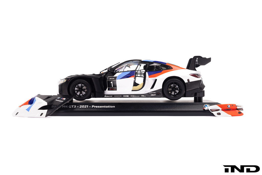 BMW G82 M4 GT3 Die-cast Car - 1:18