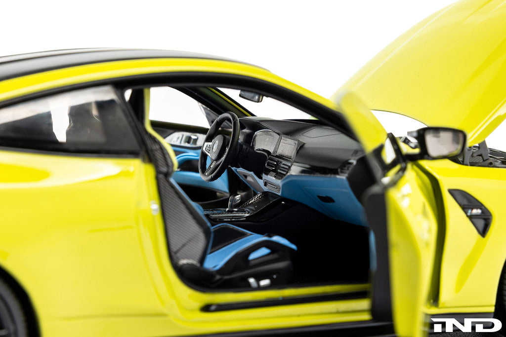 BMW G82 M4 1:18 Die-Cast Model Sao Paulo Yellow OEM