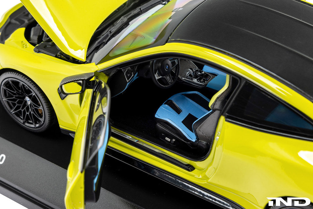 BMW G82 M4 1:18 Die-Cast Model Sao Paulo Yellow OEM