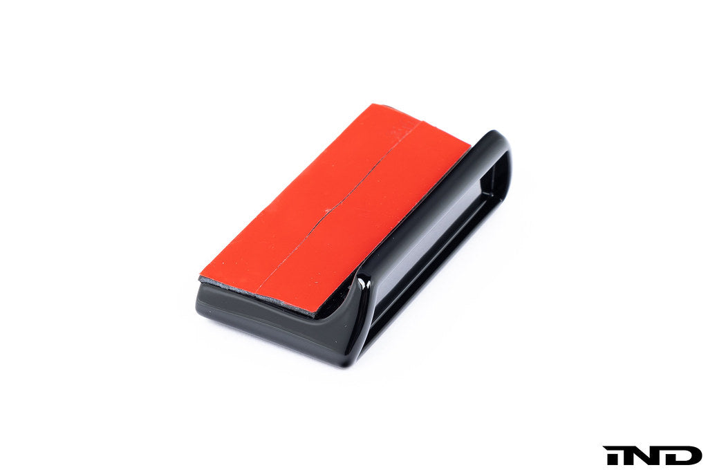 Alpha-N G87 M2 Front Grille Emblem Retainer